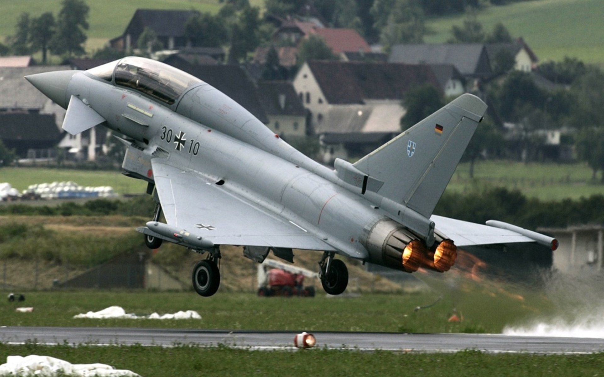 华体会hth官网入口-巴黎圣日耳曼欧冠战绩亮眼，巴黎圣日耳曼欧冠集锦