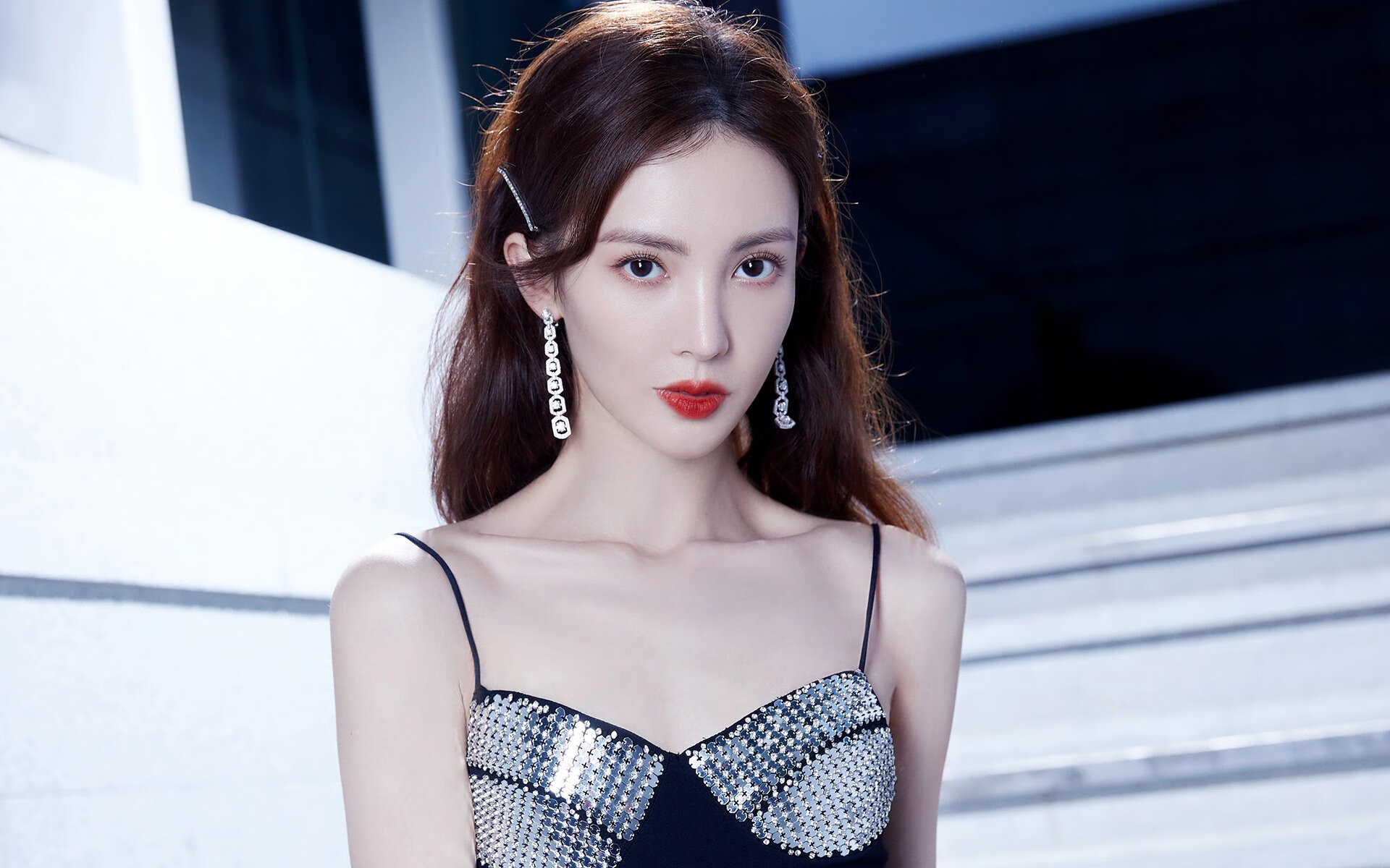 华体会登录入口-英超冲刺终极战：胜父如获至宝！，英超连胜