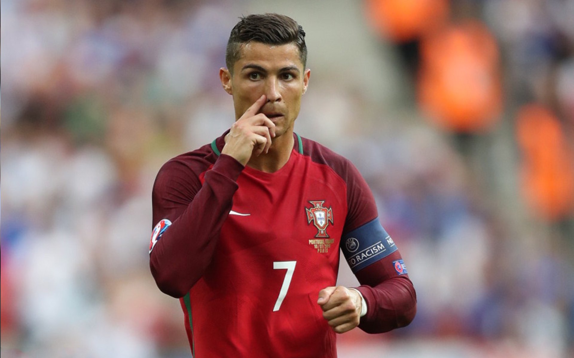 华体会官网入口-_明星运动员传授秘籍：训练、心态和赛场应变_，谈运动员明星化